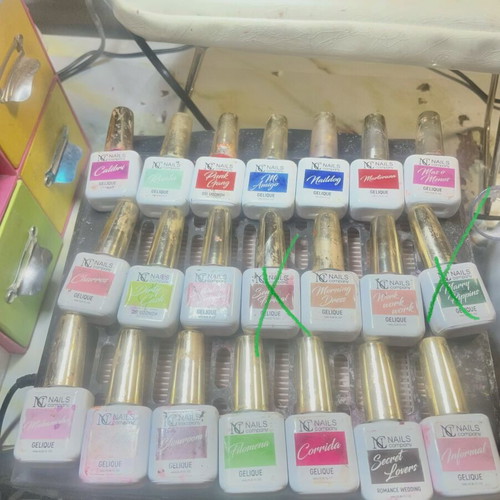 Nc Nails semipermanent nail colors used, set of 19 pieces
