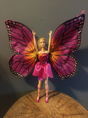 Barbie Mariposa collectible fairy doll Mattel, functional