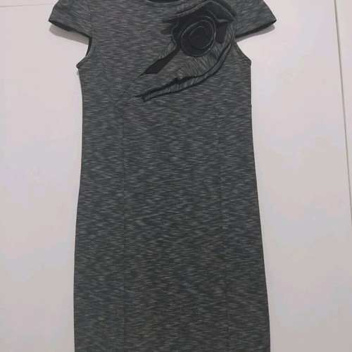 Women's gray pencil dress like new, size M