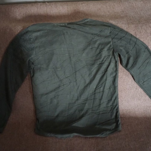 Youth shirt for boys like new, green, size S