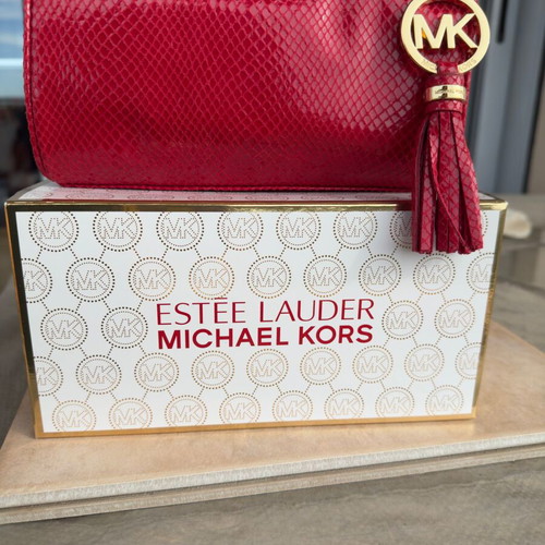 Michael Kors cosmetic case new, limited edition, vintage red