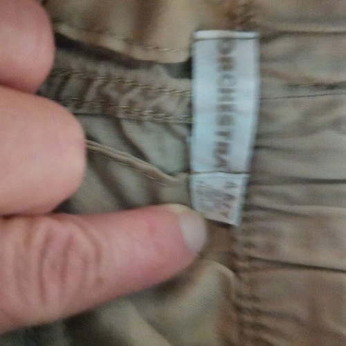 Orchestra kids shorts like new, size 4 years, beige