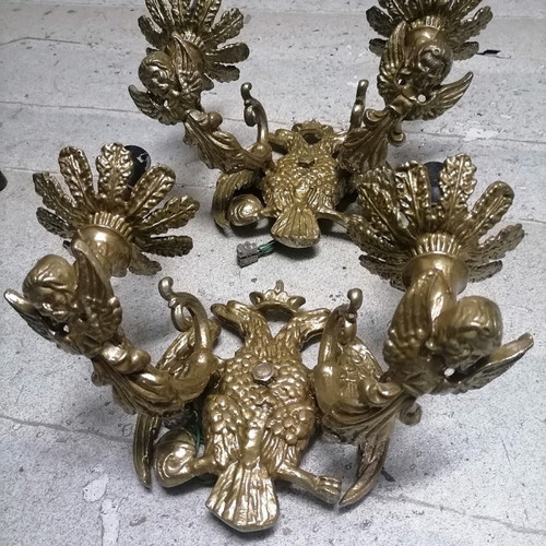 Wall lights beautiful, set of 2, very good condition, size 30x25