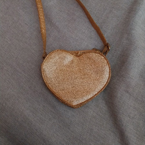 Children's heart-shaped crossbody bag with gold glitter, like new