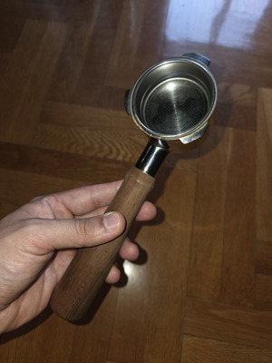 Capfei 51mm σταυρωτό portafilter χωρίς πάτο με ξύλινη λαβή για Casabrews CM5418 και Cecotec Power
