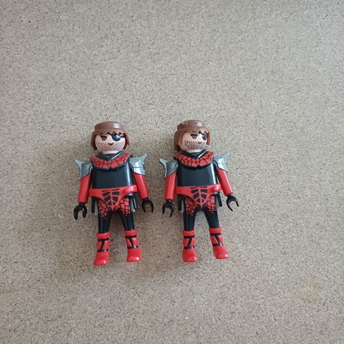 Playmobil Dragon Knights figures K29 like new