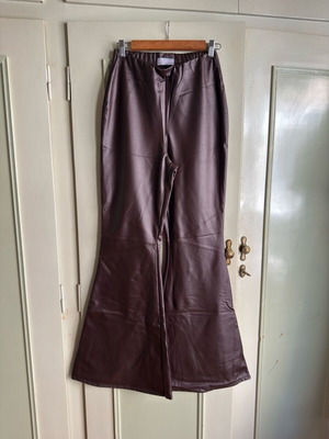 Marmalady flare faux leather pants brown new, size L