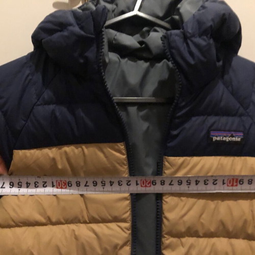 Patagonia Kids Colorblock Puffer Jacket like new, size 6-7 years