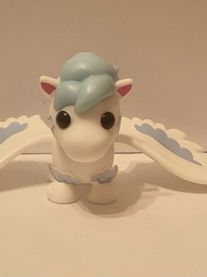 McDonald's Adopt Me toy like new