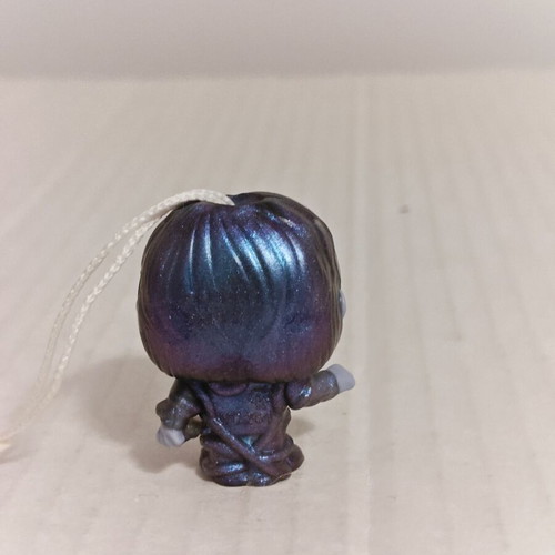 Hopper Kinder figure used, Stranger Things