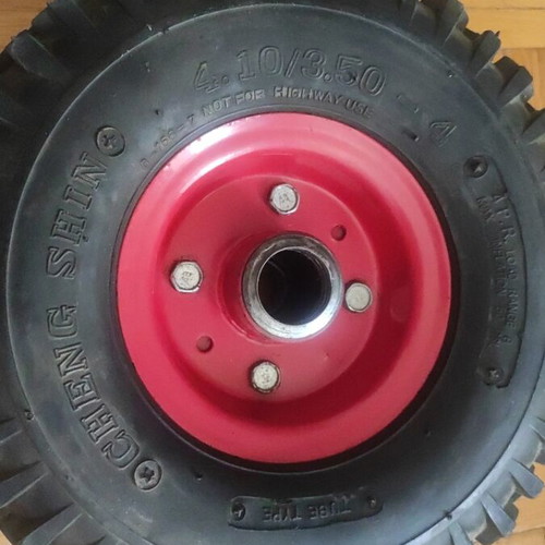Wheel for heavy-duty transport cart like new