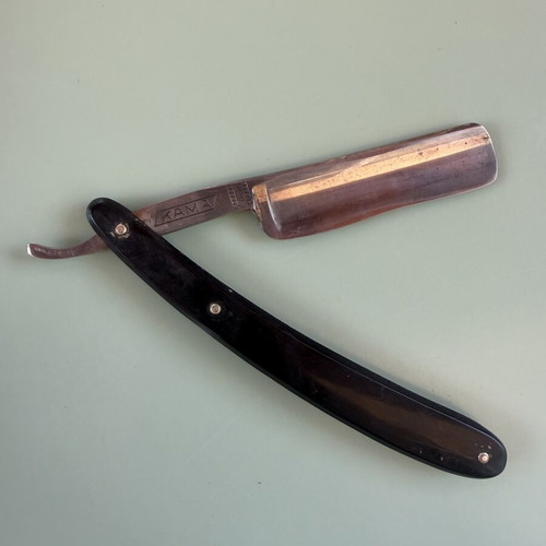 KAMA vintage straight razor with original case