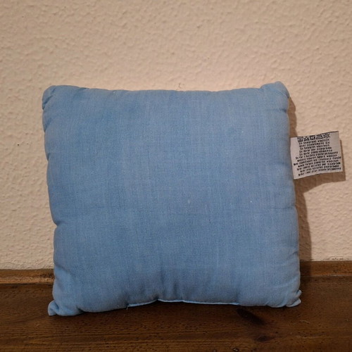 Smurfs decorative pillow 2010 like new with message