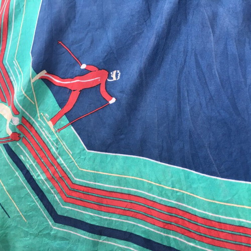 Vintage 80's scarf skiers like new, blue and turquoise