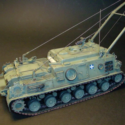 M88A1 Recovery Tank Model 1/35 scale like new by AFV Models