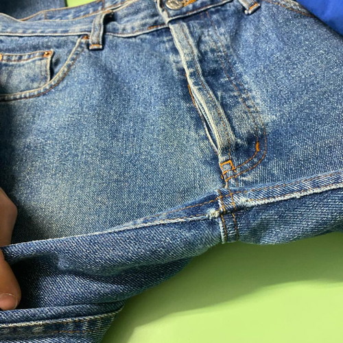 Levi's jeans 501 w32 l32 like new, blue