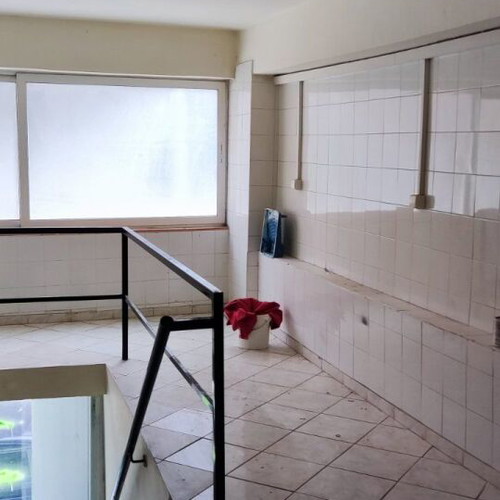 Commercial Store 186 sqm Corner Unit in Athens Patissia