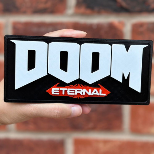 Doom Eternal logo like new, 25x11.5 cm