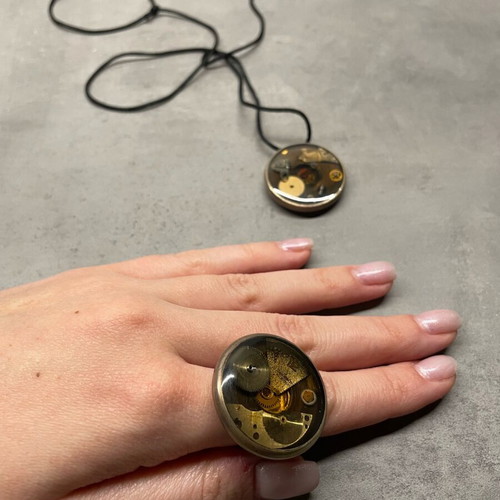 Vintage ring and necklace set with watch gears like new