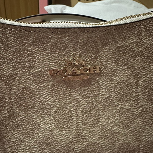 Coach shoulder bag new, beige and white