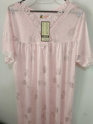 Women's nightgown new pink with silver patterns, size XL