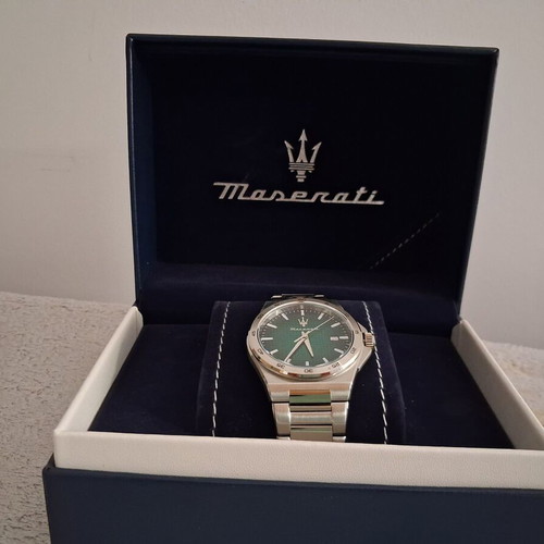 Maserati men's wristwatch, grey and green