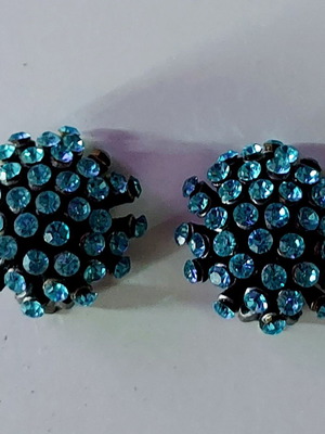 Vintage earrings like new, turquoise and silver with clips