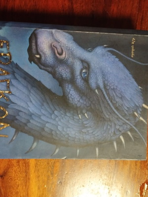 Eragon book like new, old story