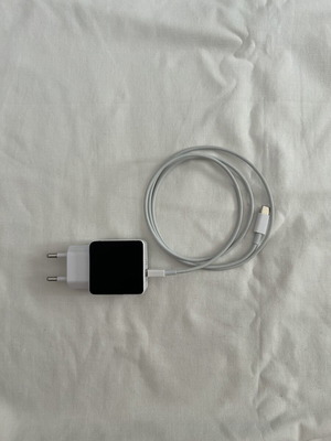 Φορτιστής fast charging σαν καινούργιο