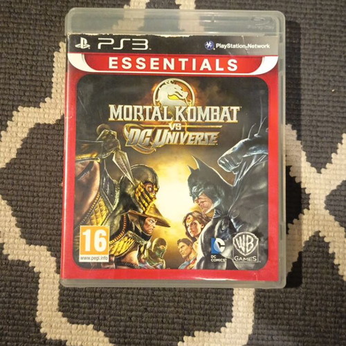 Mortal Kombat Vs DC Universe PS3 like new