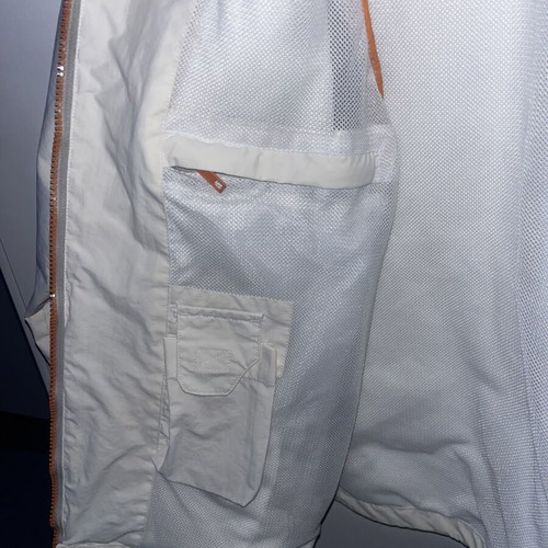 3Guys Vintage Windbreaker white size Large like new