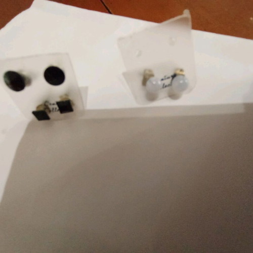 Earrings like new, 4 pairs, small, black and white