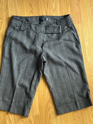 Gray Striped Women's Bermuda Like New Size 42