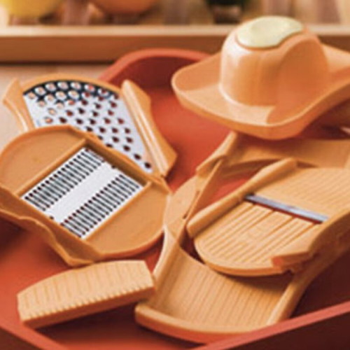 Tupperware Desiree Multifunctional Vegetable Cutter new