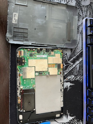 Amazon Kindle e-reader used, for parts