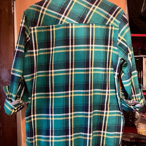 Lee Cooper plaid shirt like new Medium with Energie hat gift