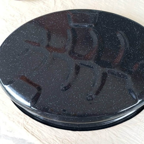 Enamel Roasting Pan like new with lid, 30 cm length