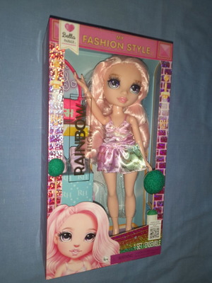 Κούκλα Bella Parker Rainbow High My Fashion Style καινούργια