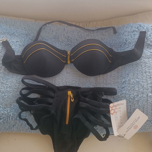 7-piece new swimwear set Muse Clothing, black and beige