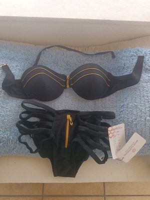 7-piece new swimwear set Muse Clothing, black and beige