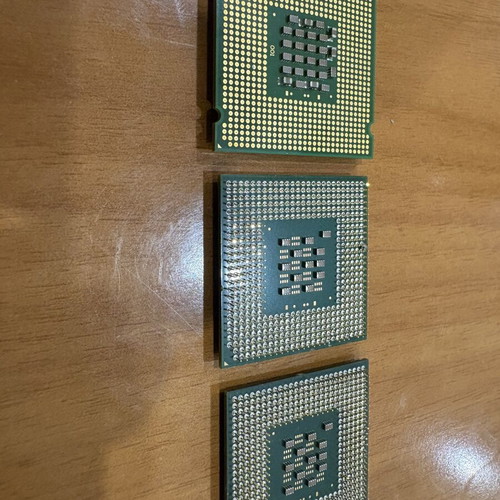 Intel Celeron CPUs used, set of 3, 2.00GHz/2.40GHz/2.80GHz retro