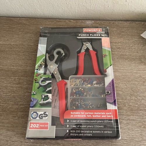 Punch pliers set for belt new in box