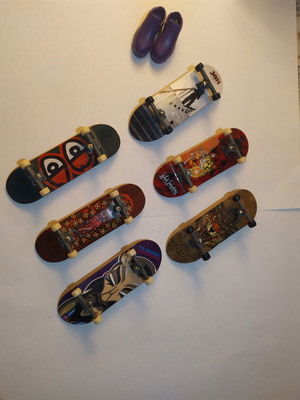 Tech Deck set of 6 like new