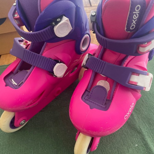 Rollers size 32 like new with adjustable wheel position