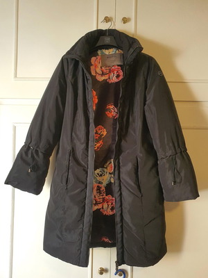 Malvin women's parka jacket used, size 38, black