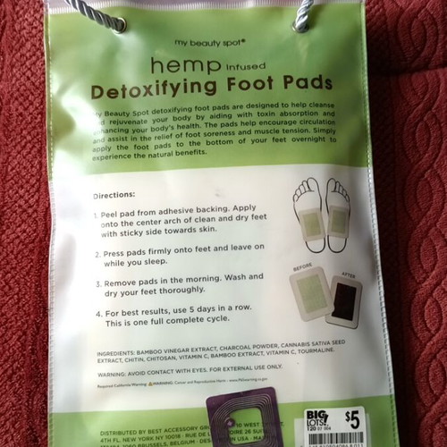 Detoxifying Foot Pads new, pack of three