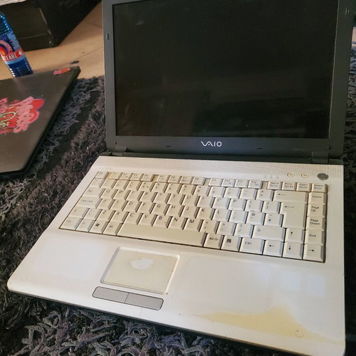 Sony Vaio μεταχειρισμένο laptop χωρίς τροφοδοτικό