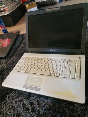 Sony Vaio μεταχειρισμένο laptop χωρίς τροφοδοτικό