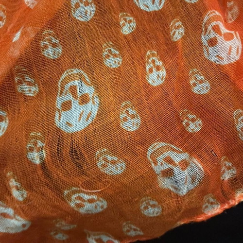 Scarf with pattern like new, beige and pink