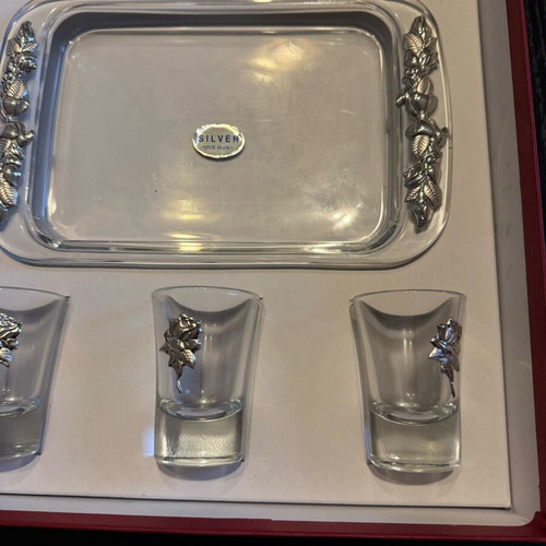 Set of silver shot glasses and tray new
